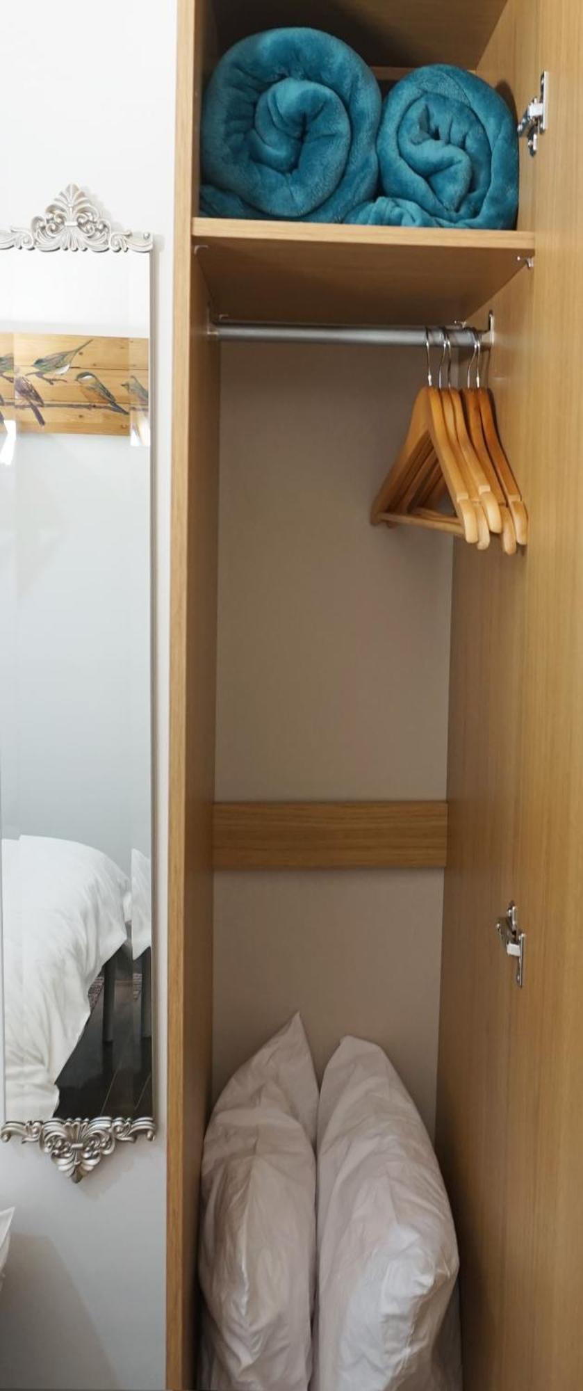 Beautiful London Home Sleeps 6, 2 Minutes To Metro Εξωτερικό φωτογραφία